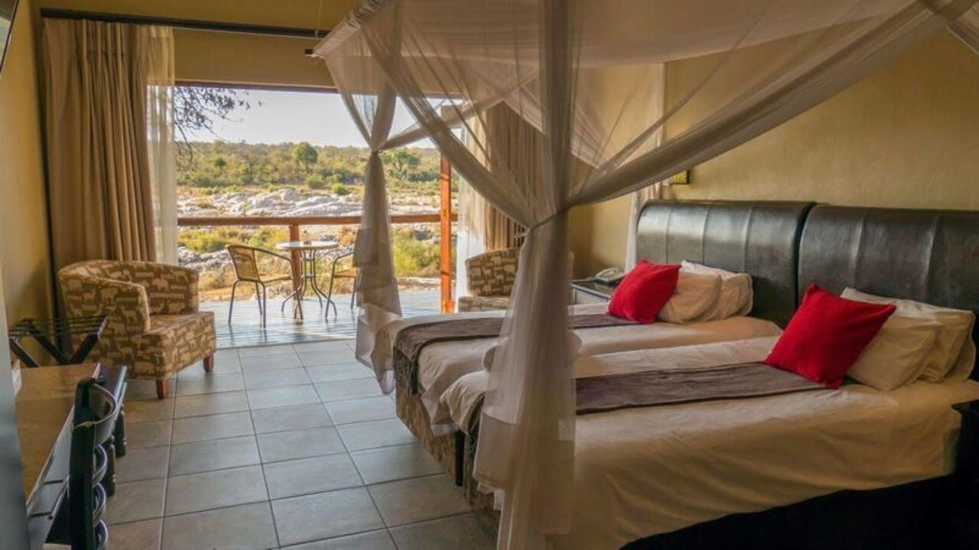מרלות' פארק Mjejane River Lodge מראה חיצוני תמונה